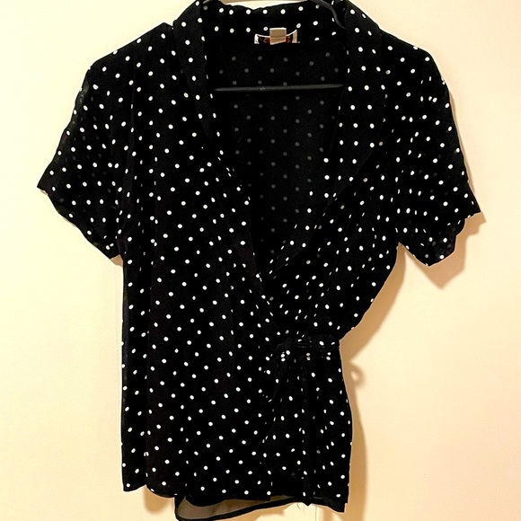 Talbots Black and White Polka Dot Wrap Top W’s S/4 - Picture 1 of 7